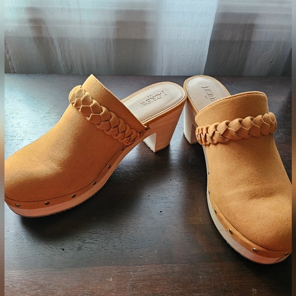 J. Crew Factory Clogs - Picture 2 of 8